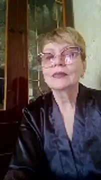 SophieBurns online show from June 22, 2026, 8:33 am
