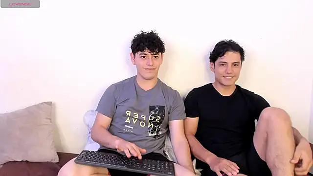 Snapshot of hans_andres17 chatting on February 19, 2026, 1:02 am hans andres17 online show from February 19, 2026, 1:02 am