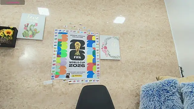 Snapshot of Sophie_Tyler chatting on June 4, 2026, 2:00 pm Sophie Tyler online show from June 4, 2026, 2:00 pm
