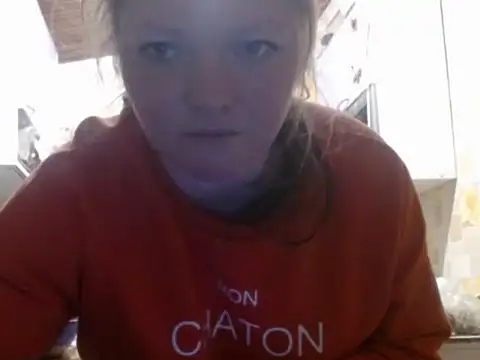 Snapshot of EliciaKush chatting on February 10, 2026, 4:17 pm EliciaKush online show from February 10, 2026, 4:17 pm