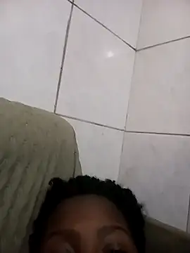 jhessycam5 online show from April 4, 2026, 6:25 pm