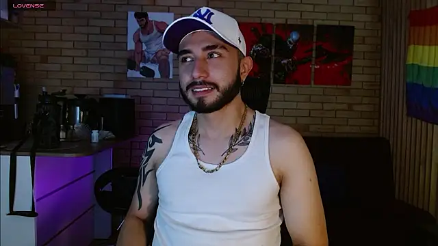 Snapshot of dave_wolf7 chatting on February 16, 2026, 3:10 pm dave wolf7 online show from February 16, 2026, 3:10 pm