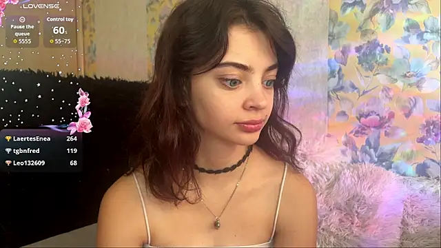 CassyVixen online show from July 17, 2026, 3:09 pm