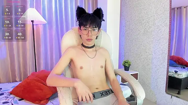 Demian Hush online show from March 29, 2026, 11:56 am