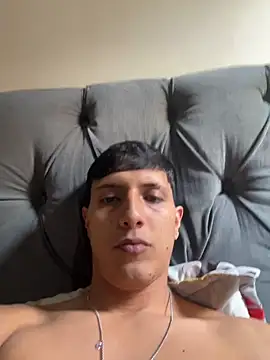 Snapshot of jaysimons11 chatting on March 21, 2026, 8:02 pm jaysimons11 online show from March 21, 2026, 8:02 pm