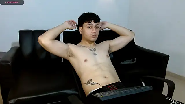 Philip Jons online show from April 9, 2026, 9:32 pm