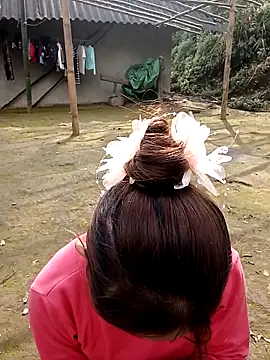 Luminana online show from February 7, 2026, 3:03 am