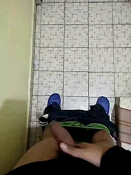 Snapshot of ivanverga14cm chatting on February 24, 2026, 6:03 am ivanverga14cm online show from February 24, 2026, 6:03 am