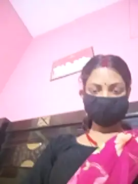 BIG QWEEN NO1 online show from April 9, 2026, 6:41 am