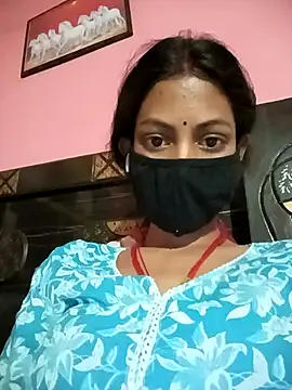 BIG QWEEN NO1 online show from March 30, 2026, 7:43 am