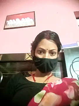 BIG QWEEN NO1 online show from March 6, 2026, 10:27 pm