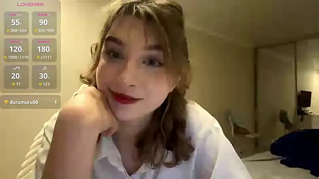 Snapshot of ElliKrovel chatting on February 20, 2026, 3:25 pm ElliKrovel online show from February 20, 2026, 3:25 pm