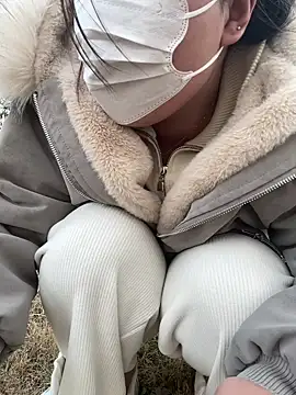 Snapshot of yiyiyi-6666 chatting on March 14, 2026, 8:42 am yiyiyi-6666 online show from March 14, 2026, 8:42 am