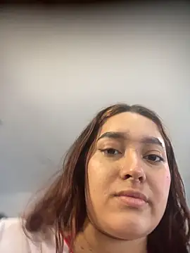 Snapshot of Emily_Harpeer chatting on February 20, 2026, 11:45 am Emily Harpeer online show from February 20, 2026, 11:45 am