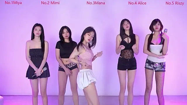 Velvet-girl online show from February 12, 2026, 10:26 am