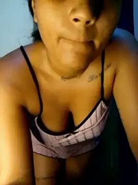 Snapshot of Zoe_Renata chatting on June 12, 2026, 9:29 am Zoe Renata online show from June 12, 2026, 9:29 am