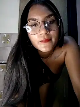 Snapshot of Zoe_Renata chatting on June 20, 2026, 3:22 am Zoe Renata online show from June 20, 2026, 3:22 am