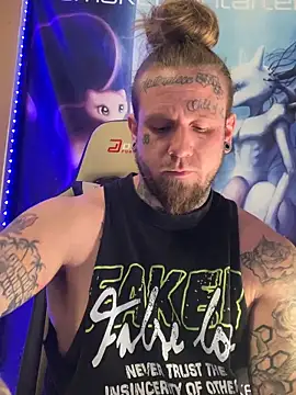 Snapshot of Smokebluntafterblunt chatting on February 10, 2026, 3:27 am Smokebluntafterblunt online show from February 10, 2026, 3:27 am