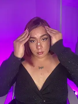 Snapshot of Wen_01 chatting on February 10, 2026, 11:53 am Wen 01 online show from February 10, 2026, 11:53 am