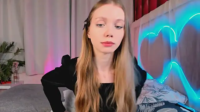 lada2k4 online show from February 12, 2026, 5:51 am