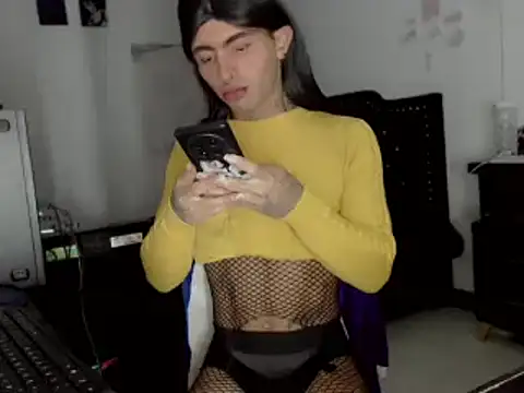 Snapshot of nebullax_mcqueen chatting on February 15, 2026, 2:49 pm nebullax mcqueen online show from February 15, 2026, 2:49 pm