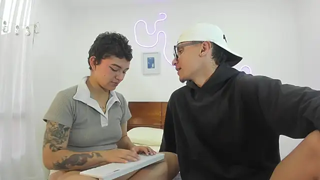 Snapshot of hardcoreheat_ind chatting on February 14, 2026, 11:05 pm hardcoreheat ind online show from February 14, 2026, 11:05 pm