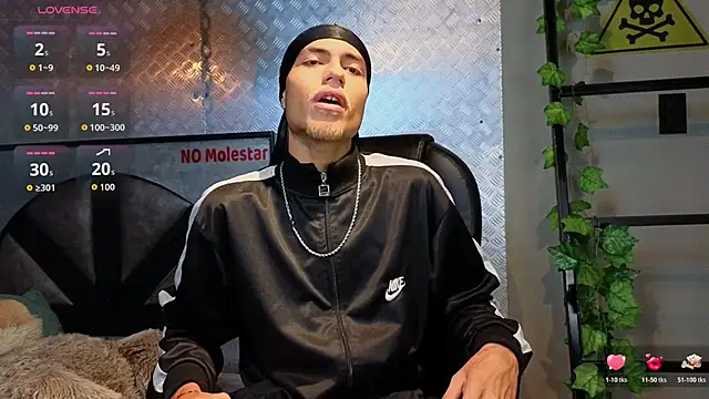 ItsZairen online show from March 12, 2026, 3:23 am