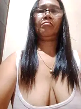 suzzie hot online show from February 7, 2026, 10:40 pm