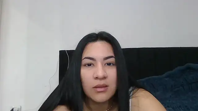 Agusgold22 online show from June 10, 2026, 1:34 pm