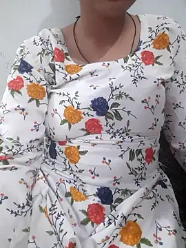 Snapshot of Uma_rani chatting on February 23, 2026, 7:42 am Uma rani online show from February 23, 2026, 7:42 am