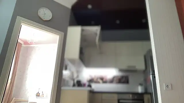 Darsy Rox online show from April 14, 2026, 5:56 am