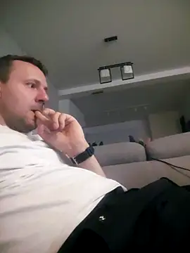 defaktor online show from March 20, 2026, 8:21 pm