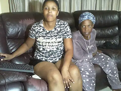 Caramel-Diva online show from February 16, 2026, 7:45 pm