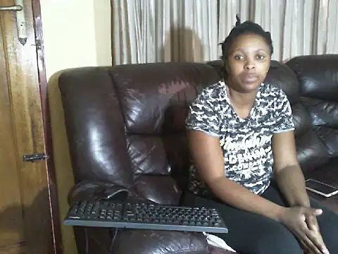 Caramel-Diva online show from February 23, 2026, 6:25 am