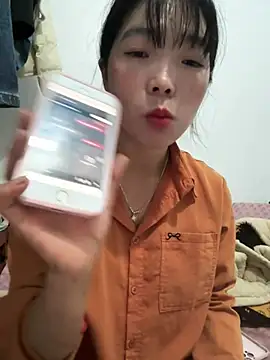 Snapshot of cuty_lusy chatting on July 9, 2026, 1:28 am cuty lusy online show from July 9, 2026, 1:28 am