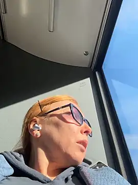 Snapshot of JenyJanys chatting on February 26, 2026, 2:17 pm JenyJanys online show from February 26, 2026, 2:17 pm