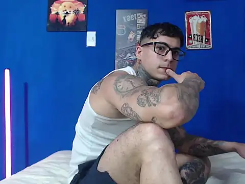 maxstrom111 online show from March 24, 2026, 1:11 pm