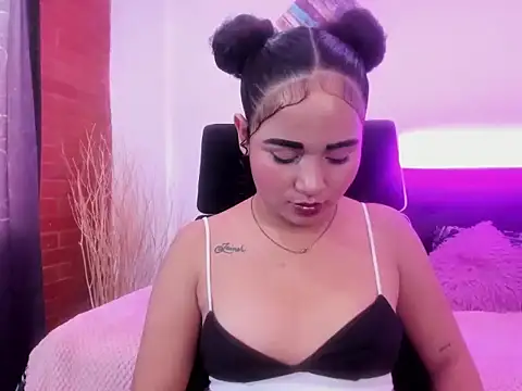  zara rosse online show from February 26, 2026, 9:48 pm