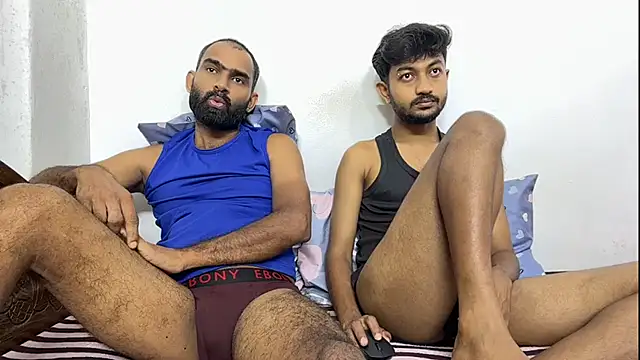 DesiDaddyandSon online show from June 16, 2026, 1:49 am