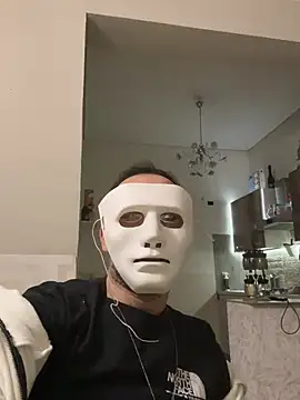 Snapshot of trombaio chatting on February 22, 2026, 6:53 pm trombaio online show from February 22, 2026, 6:53 pm