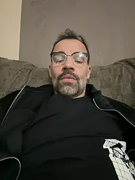 Snapshot of trombaio chatting on February 8, 2026, 12:52 am trombaio online show from February 8, 2026, 12:52 am