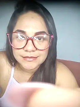 tania queen online show from February 25, 2026, 12:00 am