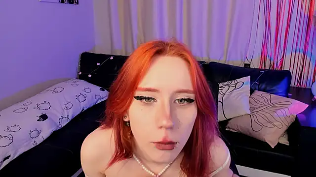 Snapshot of Asuka_miu chatting on February 11, 2026, 8:52 pm Asuka miu online show from February 11, 2026, 8:52 pm