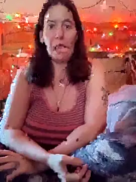 Snapshot of JMT42 chatting on February 13, 2026, 9:48 pm JMT42 online show from February 13, 2026, 9:48 pm