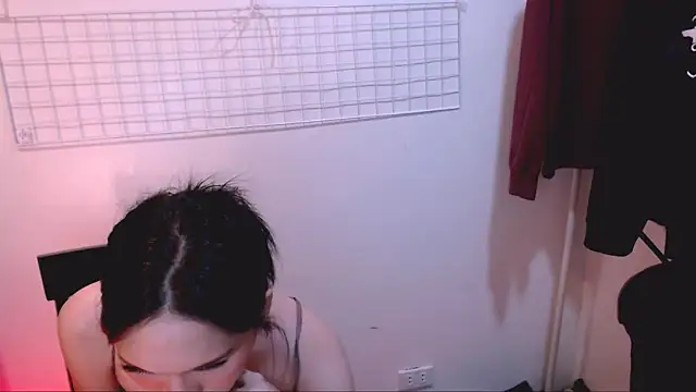 goddess athena69 online show from April 6, 2026, 4:52 pm