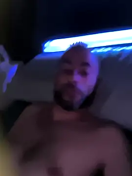 Erchipi online show from April 14, 2026, 5:45 am