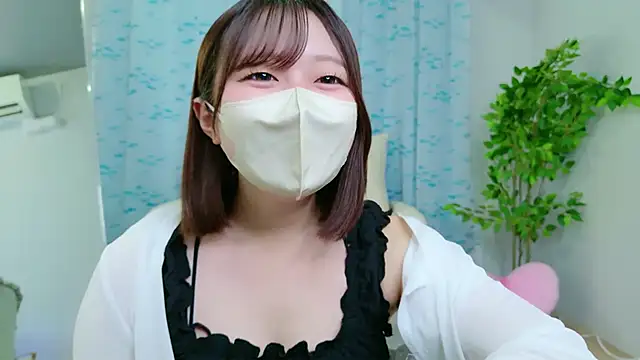 Saki chanF online show from July 8, 2026, 9:54 am