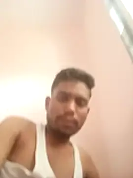 Snapshot of maharashtra_boy_mh19 chatting on April 21, 2026, 9:27 am maharashtra boy mh19 online show from April 21, 2026, 9:27 am