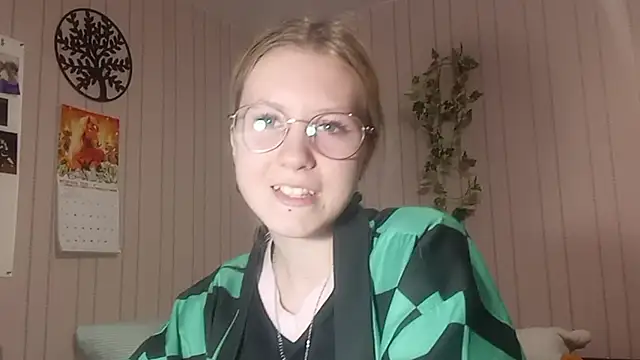 Snapshot of RunawayBr1de chatting on February 25, 2026, 3:12 pm RunawayBr1de online show from February 25, 2026, 3:12 pm