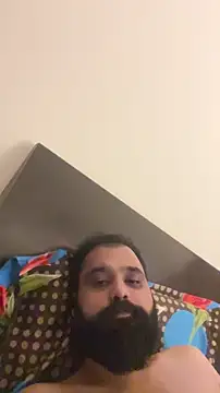 beerboy2222 online show from April 26, 2026, 5:43 pm